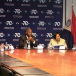 A moment during the presentation to the Governor. L- R: Joe Peterson, Caretaker/Managing Director of PJIA Holding Company, Michel Hodge, Chairman of the Board of the Holding Company, H.E. Governor Eugene Holiday, Regina LaBega, managing director of SXM Airport, Gary Matser, Chairman of the Supervisory Board of Directors of SXM, and Larry Donker, Director of Operations at SXM. 
